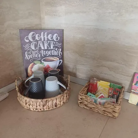 Sunflower Farmhouse, Xewkija, Gozo *