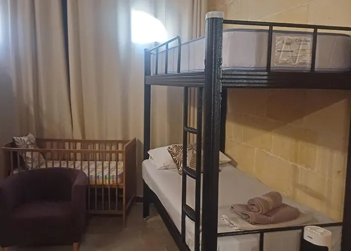 Sunflower Farmhouse, Xewkija, Gozo