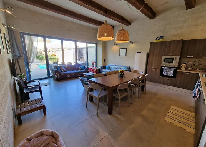 Sunflower Farmhouse, Xewkija, Gozo Ferienhaus Xewkija